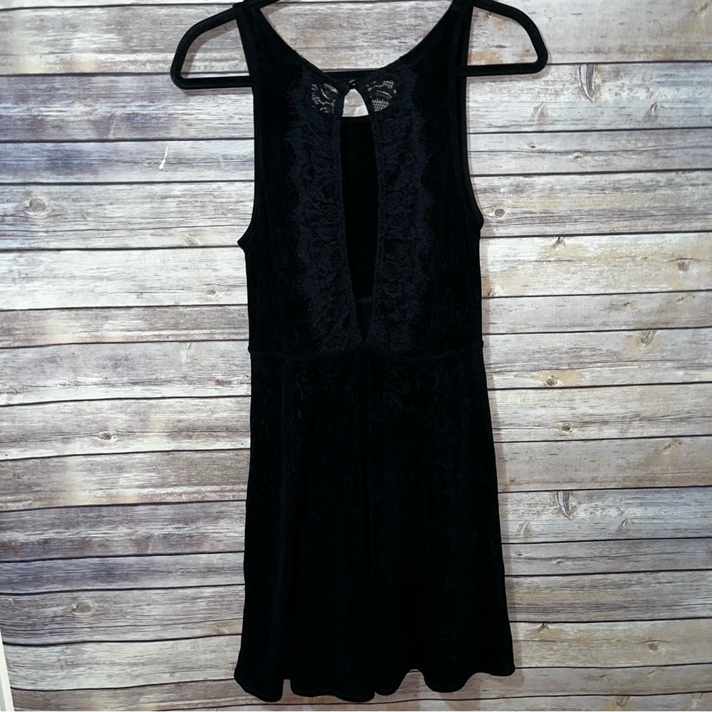 Free People Slinky Black Dress Open Back Pattern Lace Size Small F2